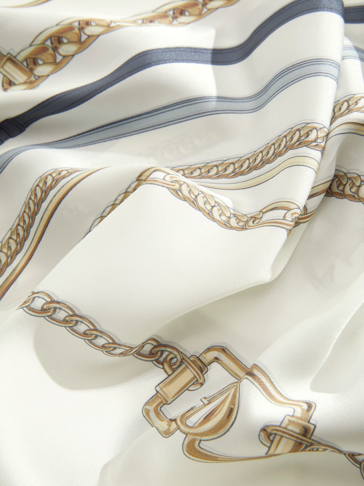 GUESS Foulard 4G Logo AW5458POL03 Donna