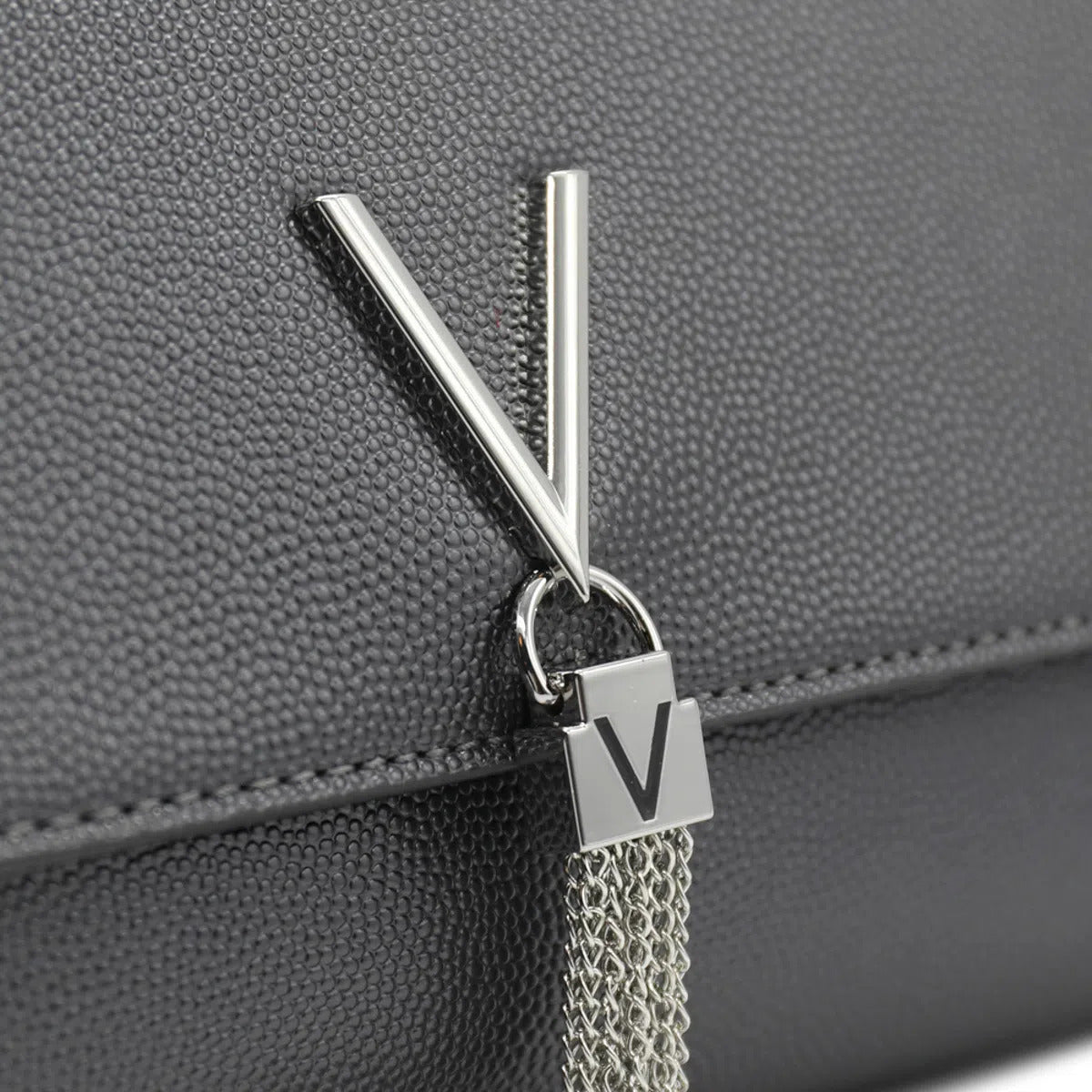 Valentino Bags Borsa Divina VBS1R401G