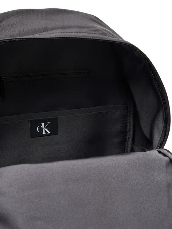 CALVIN KLEIN Zaino Bold Round LV04D3114G Uomo
