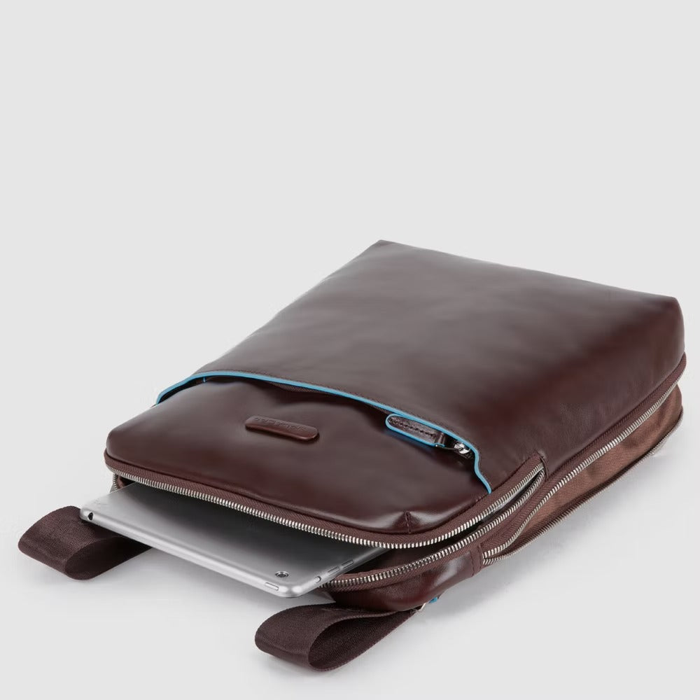 PIQUADRO Borsa Porta Ipad Expansible Blue Square CA5085B2